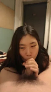 前女友情趣内衣口交，扣骚逼